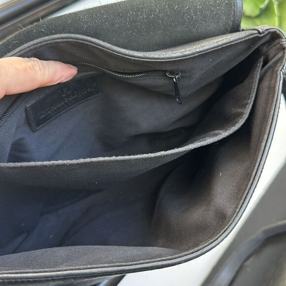 Vintage ETIENNE AIGNER genuine leather Crossbody, shoulder handbag purse - Picture 8 of 9